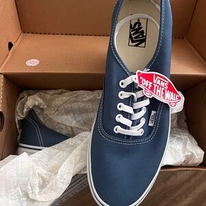 Vans Men's Navy Canvas Sneakers NWT